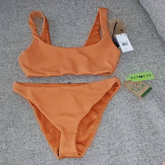 Volcom So Current Bikini Set - Picture 3 of 6